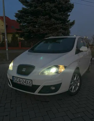 seat łódzkie Seat Altea XL cena 19900 przebieg: 234000, rok produkcji 2010 z Warszawa